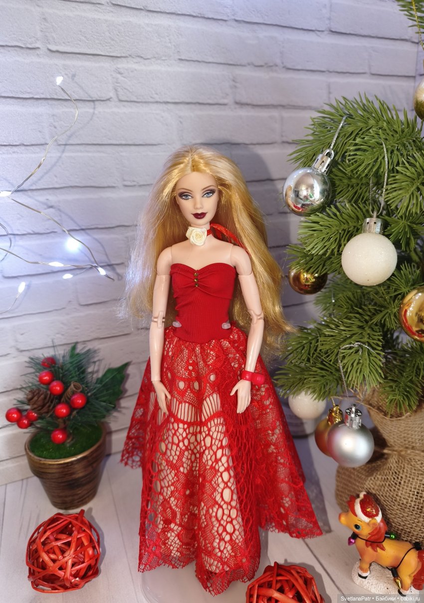 Поздравляю с Новым годом — Куклы Barbie (Барби): Looks (фото 4)