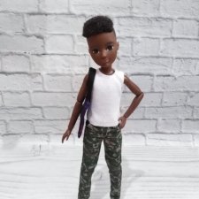 Шарнирная кукла Creatable Word