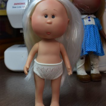 Здрасте! А я к вам. Или что может быть лучше подарка на 8 марта кукольнику? Правильно!  Ещё одна кукла.)