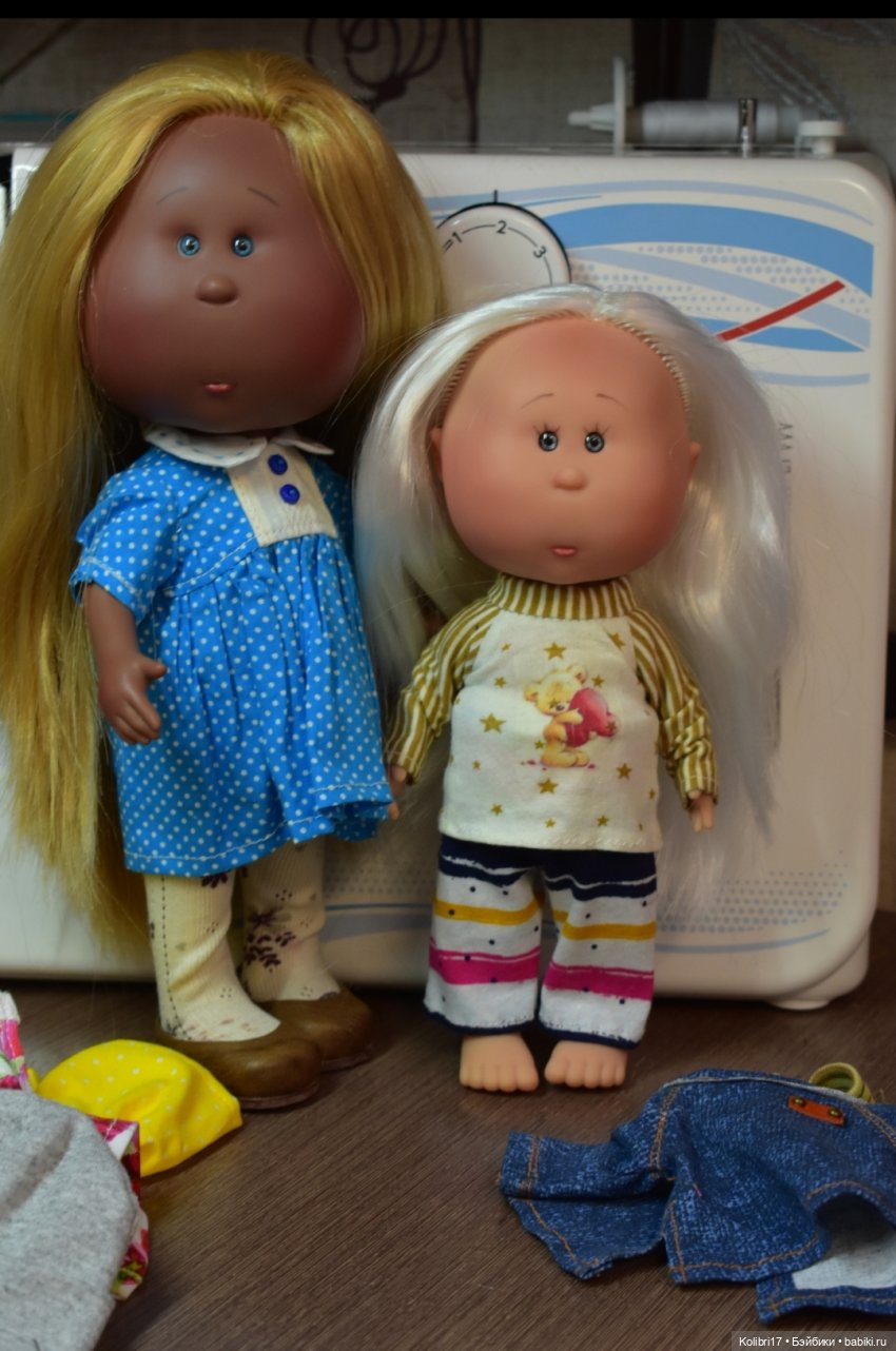 Здрасте! А я к вам. Или что может быть лучше подарка на 8 марта кукольнику? Правильно! Ещё одна кукла.)