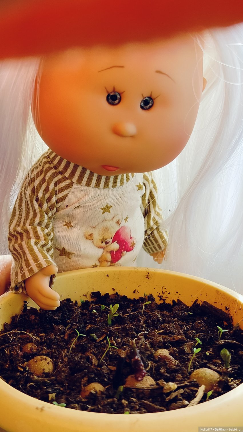 Здрасте! А я к вам. Или что может быть лучше подарка на 8 марта кукольнику? Правильно! Ещё одна кукла.)