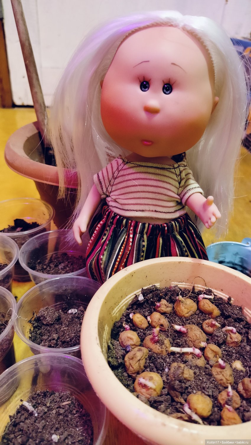 Здрасте! А я к вам. Или что может быть лучше подарка на 8 марта кукольнику? Правильно! Ещё одна кукла.)