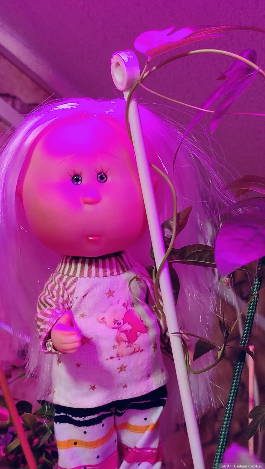 Здрасте! А я к вам. Или что может быть лучше подарка на 8 марта кукольнику? Правильно! Ещё одна кукла.)