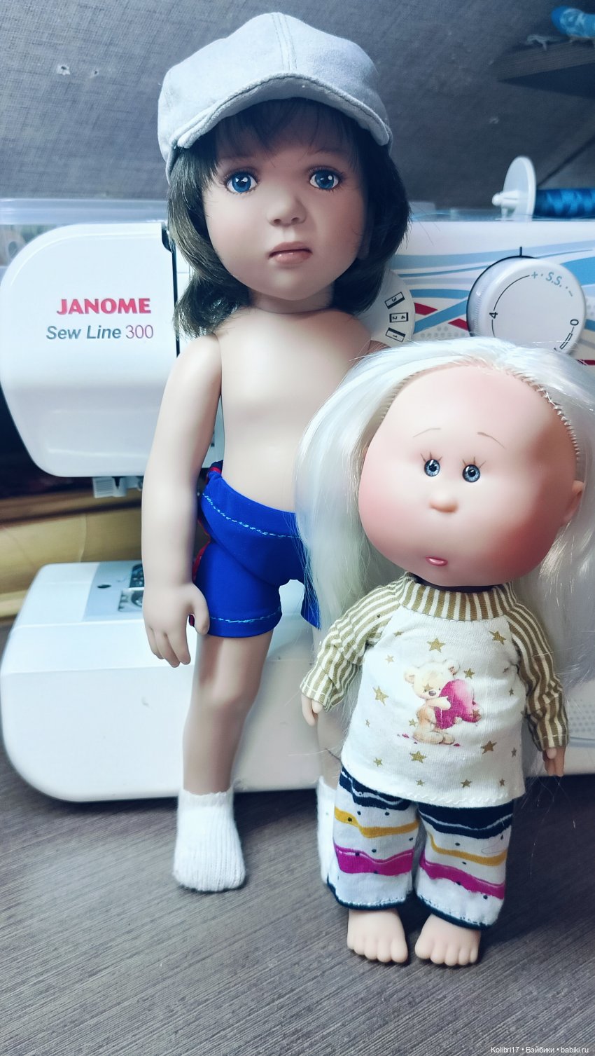 Здрасте! А я к вам. Или что может быть лучше подарка на 8 марта кукольнику? Правильно! Ещё одна кукла.)