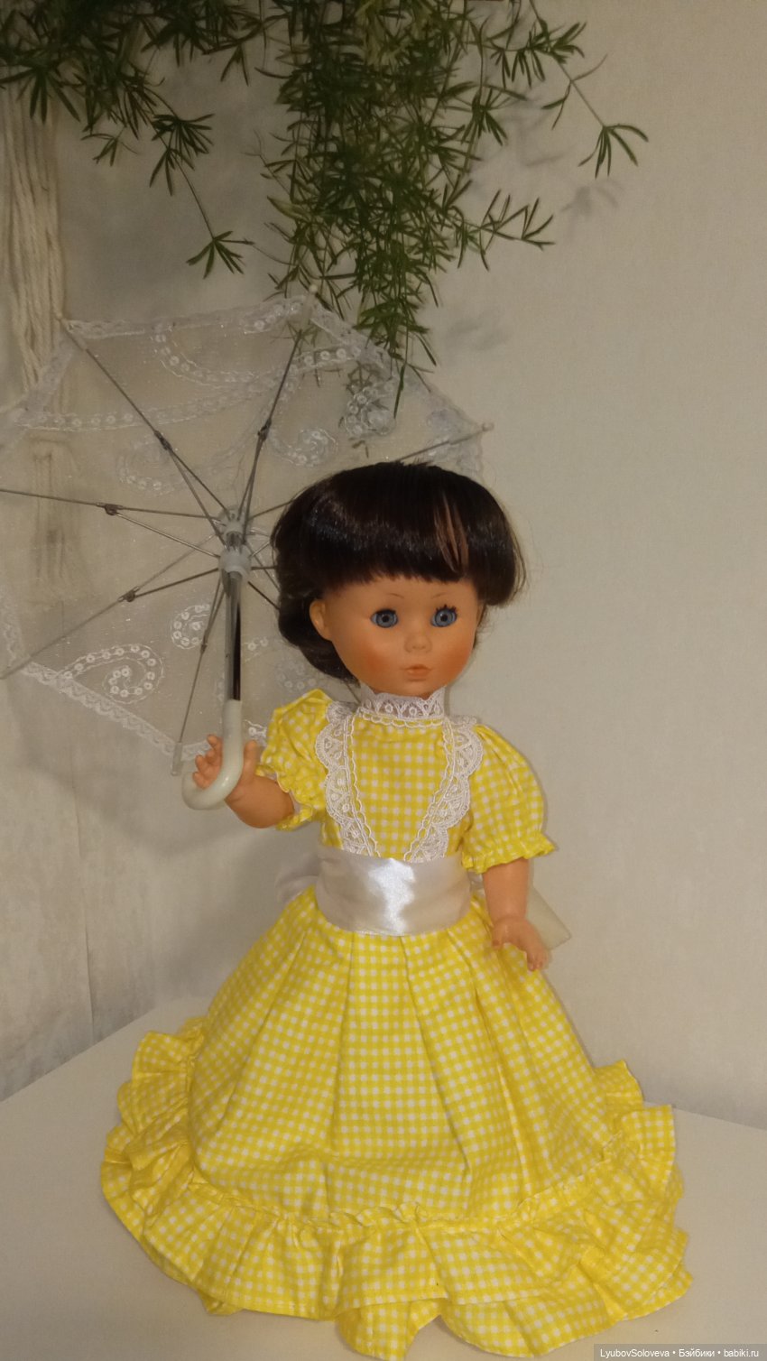 Мари готовится к прогулке (фото 8)