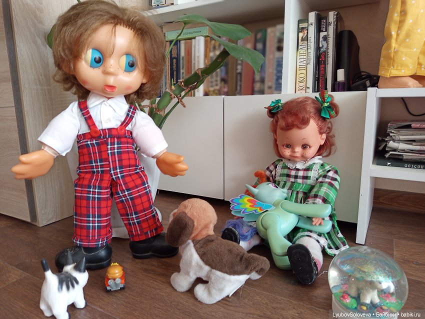 Рыжики в клеточку — Игрушки СССР и советского детства: резиновые (фото 9)