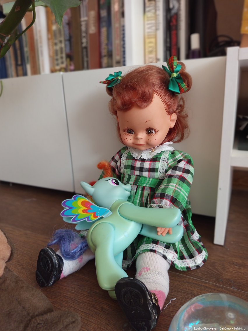 Рыжики в клеточку — Игрушки СССР и советского детства: резиновые (фото 10)