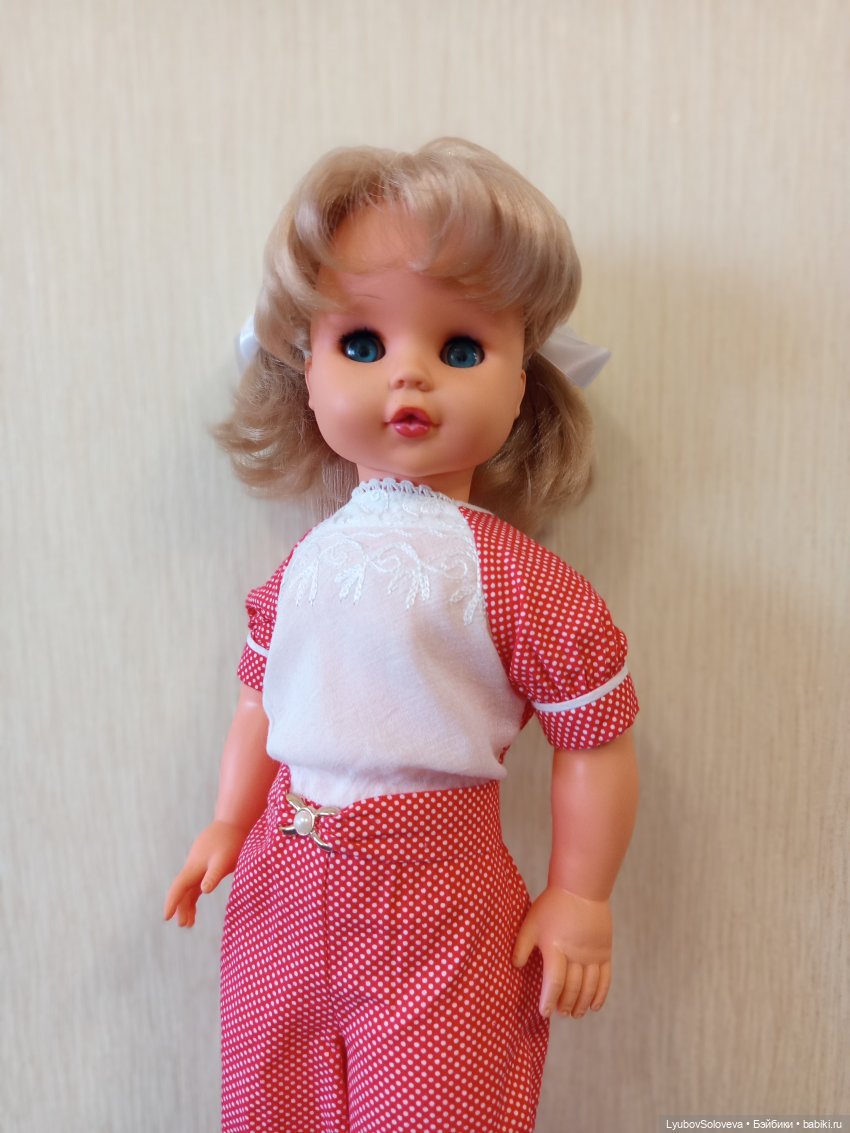 Играем по крупному | Бэйбики Играем по крупному — Коллекции игровых кукол (Playline): фото полок