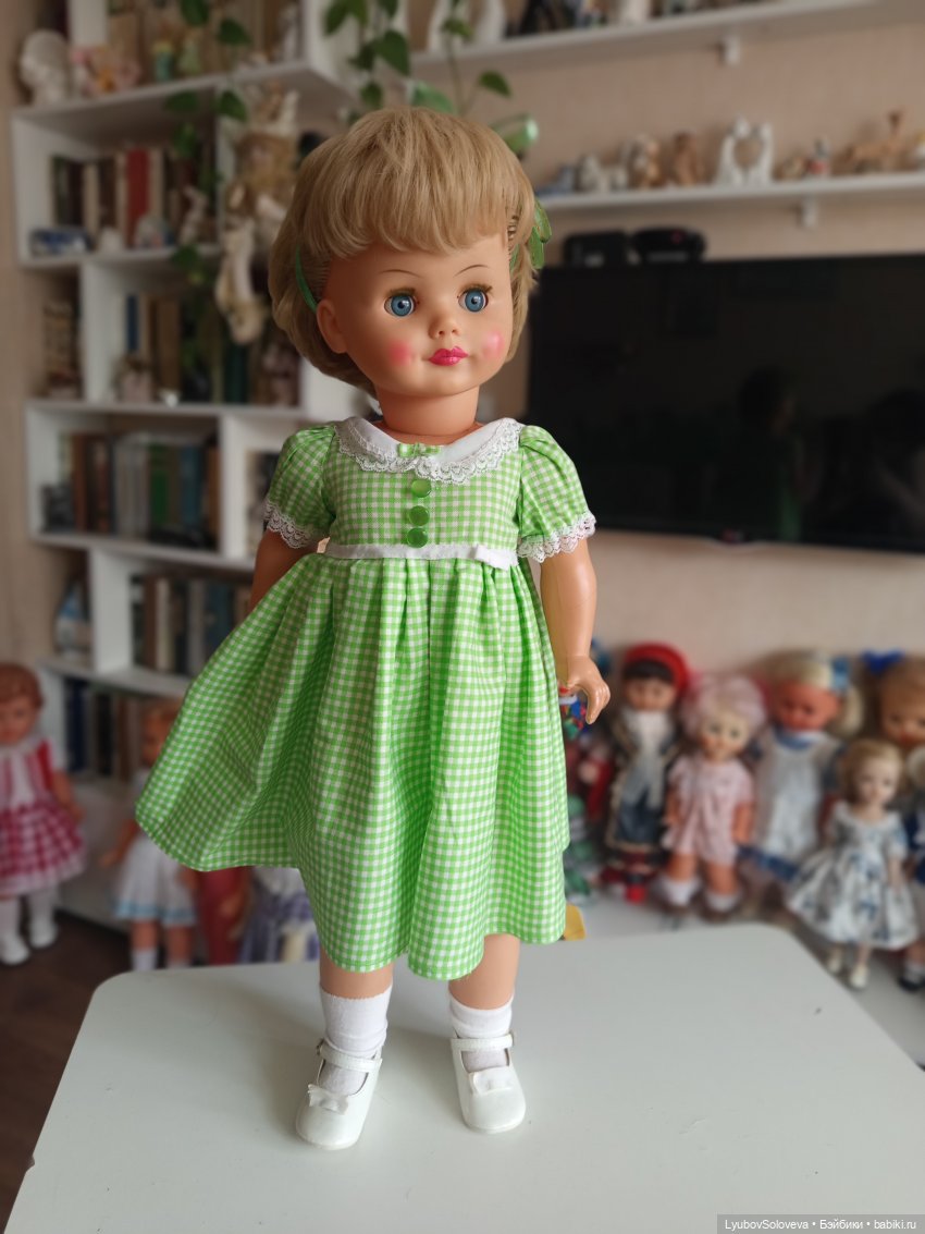 Играем по крупному | Бэйбики Играем по крупному — Коллекции игровых кукол (Playline): фото полок