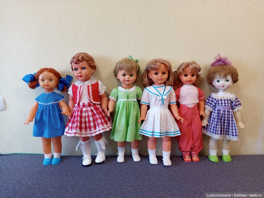Играем по крупному | Бэйбики Играем по крупному — Коллекции игровых кукол (Playline): фото полок