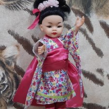 Аутфит гейша для Паола Рейна и Видал Рохас.