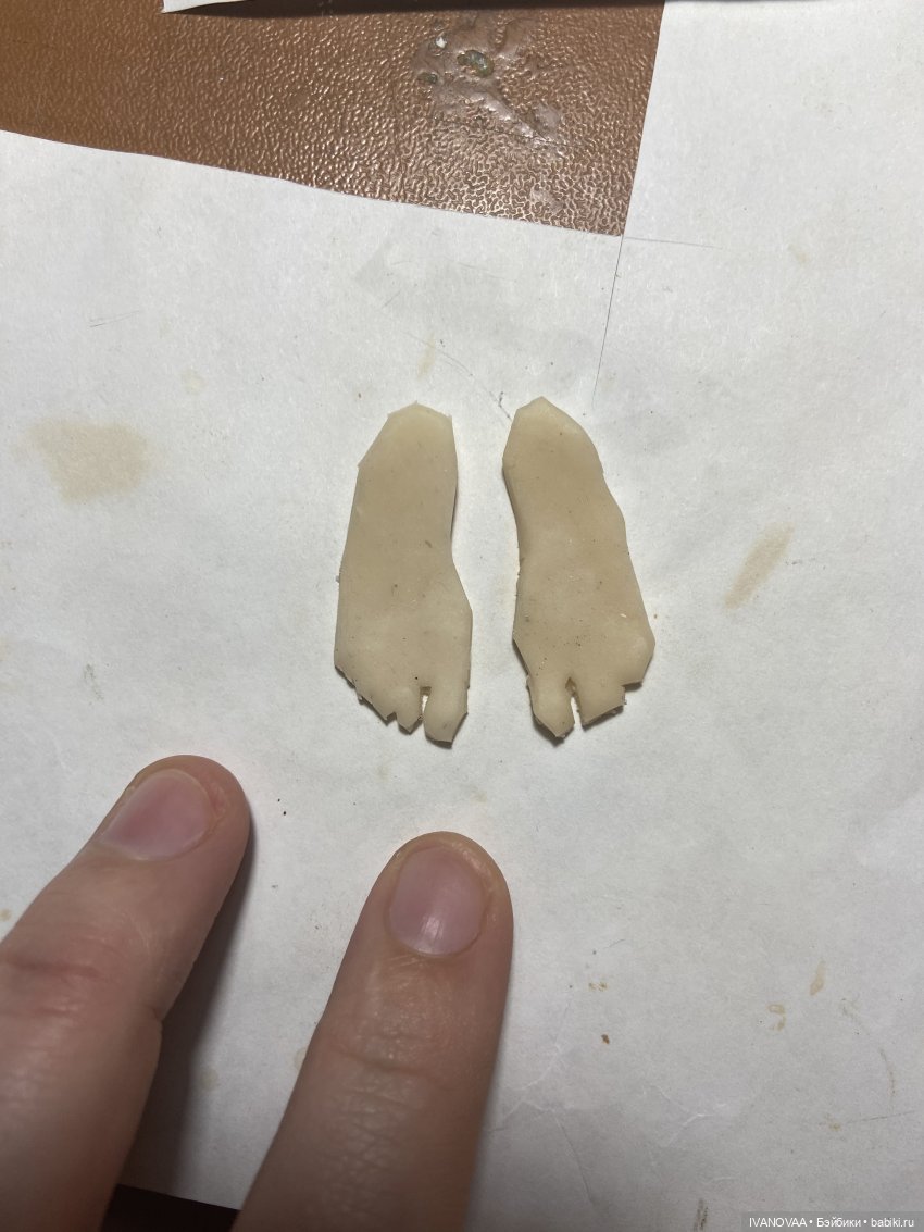 Создание шарнирной куклы. День 7. Наметились колени, стопы и характер (фото 4)