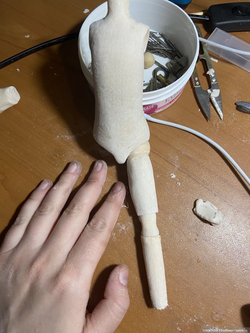 Создание шарнирной куклы - День 22 - Планирую расчлененку, леплю вторую ногу, переделываю локти (фото 4)