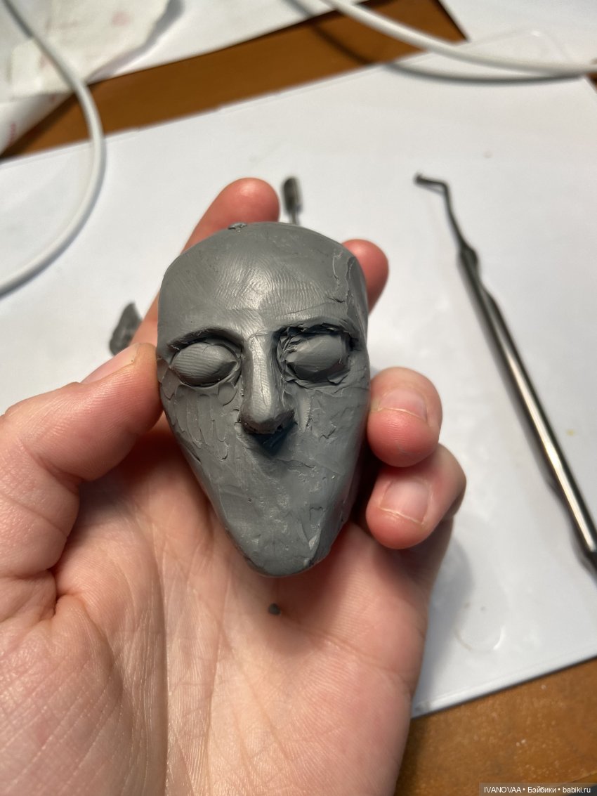 Создание шарнирной куклы. День 43. Леплю новую голову. Сложности с глазами. Рисую свою картину для удовольствия (фото 6)