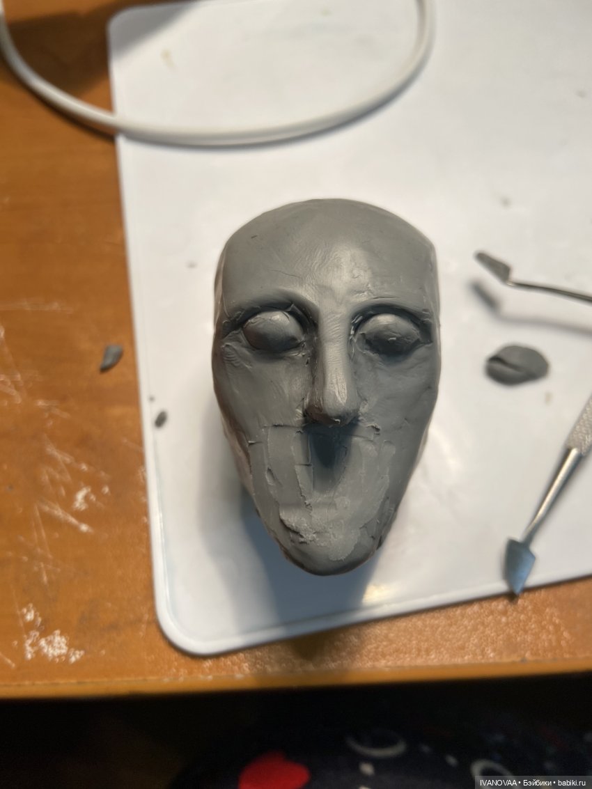 Создание шарнирной куклы. День 43. Леплю новую голову. Сложности с глазами. Рисую свою картину для удовольствия (фото 9)