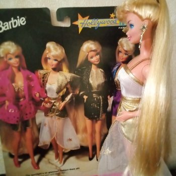 💫 Hollywood Hair Barbie ⭐
