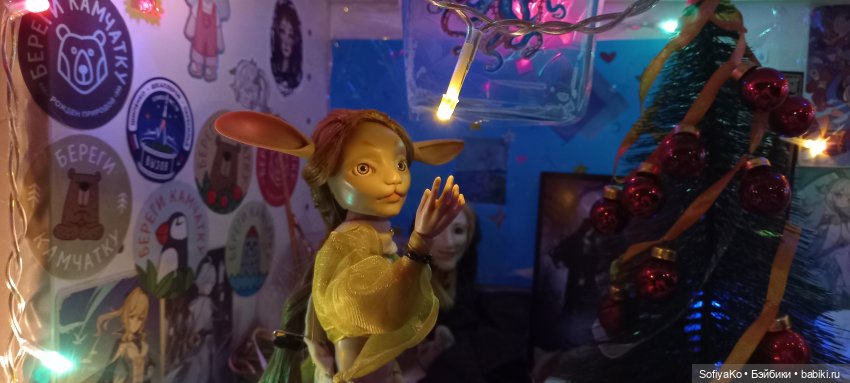 Новогодний Тори.