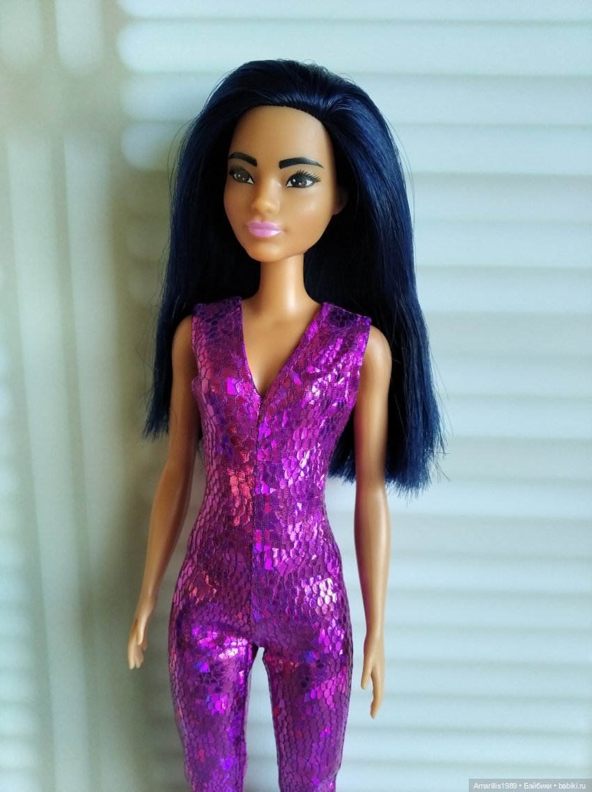 Барби фашионистас №143, Кен фашионистас №154, а также далекое будущее и другие галактики