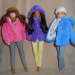 Шубы с капюшонами на Барби