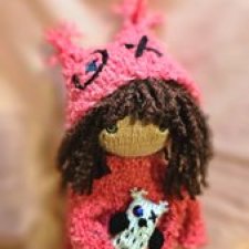 Вязаная куколка Серафима