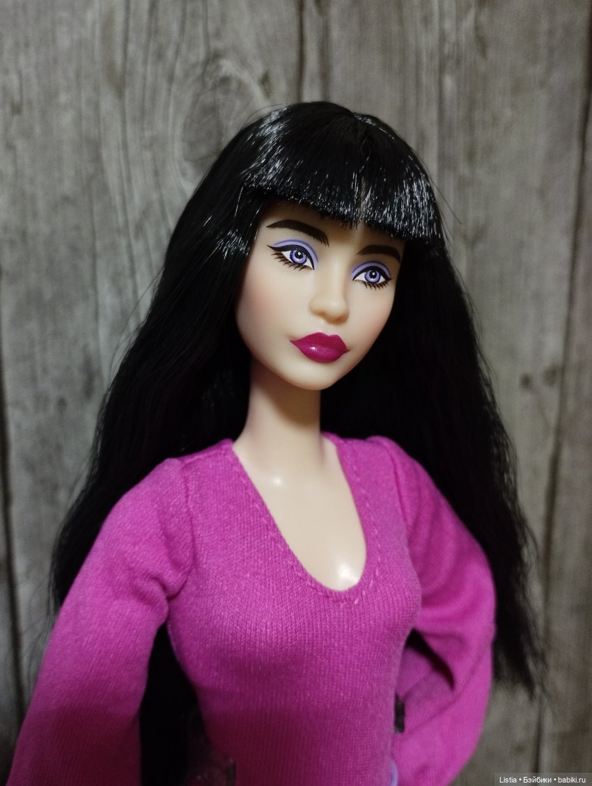 Итоги 2024 года — Куклы Barbie (Барби): Looks (фото 2)