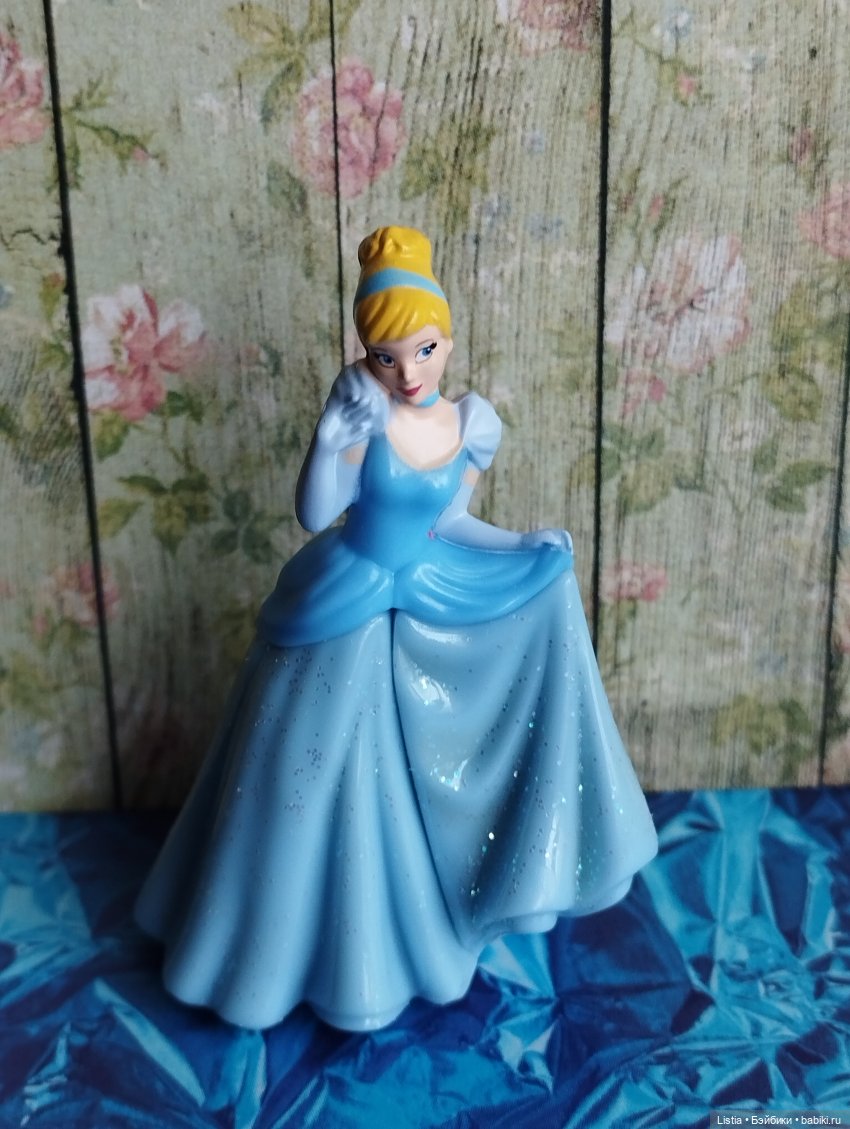 Принцессы из киндер-сюрпризов (фото 9)