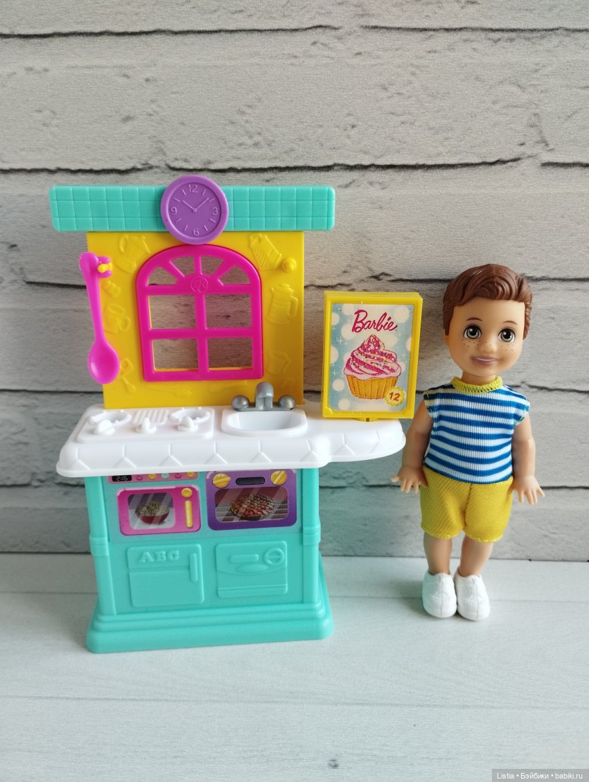 Набор "Малыш на кухне" Barbie Babysitters Inc Toddler & Kitchen Playset (GRP16) (фото 7)