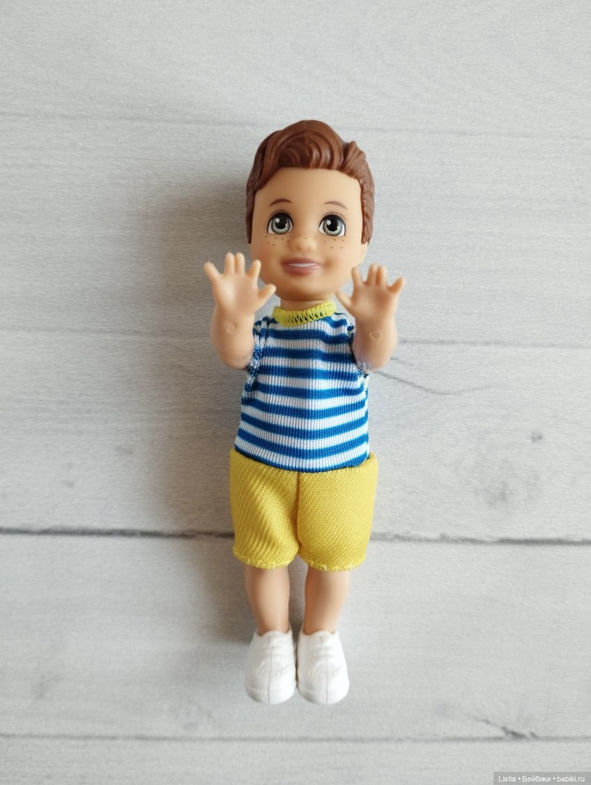 Набор "Малыш на кухне" Barbie Babysitters Inc Toddler & Kitchen Playset (GRP16)