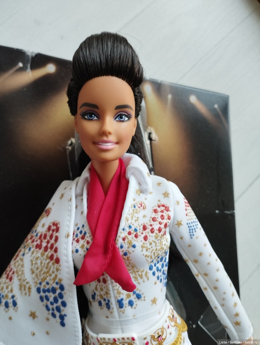 Обзор на Barbie Signature Elvis Presley Doll (GTJ95) 2021