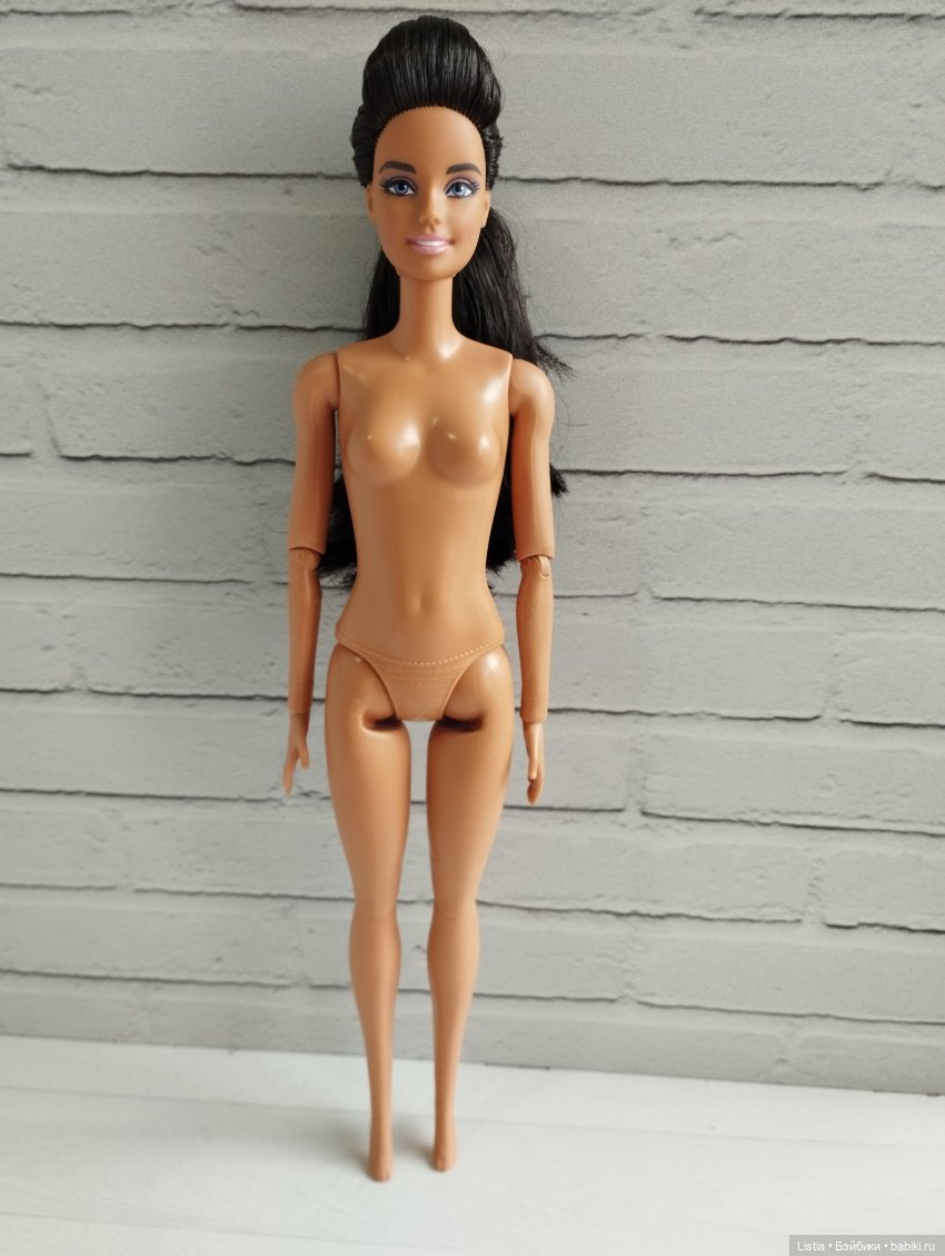 Обзор на Barbie Signature Elvis Presley Doll (GTJ95) 2021