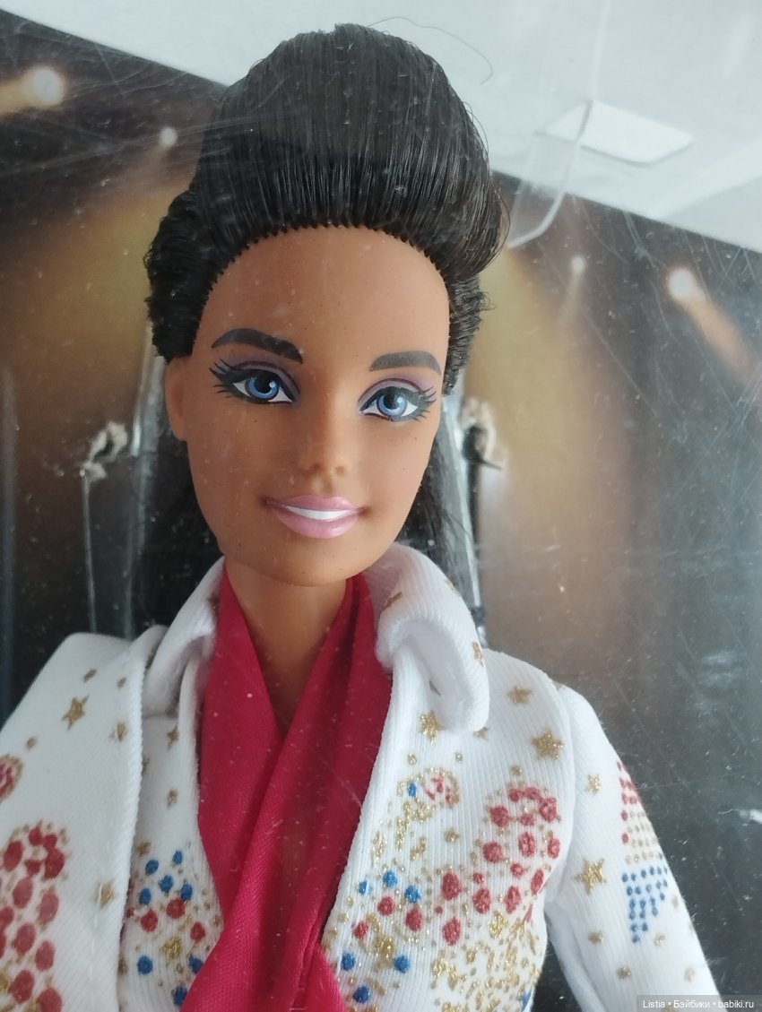 Обзор на Barbie Signature Elvis Presley Doll (GTJ95) 2021 (фото 9)