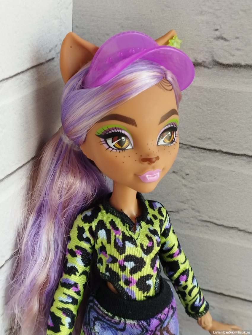 Пляжная Клодин. Обзор на Monster High Scare-adise Island Clawdeen Wolf (2023) HRP67