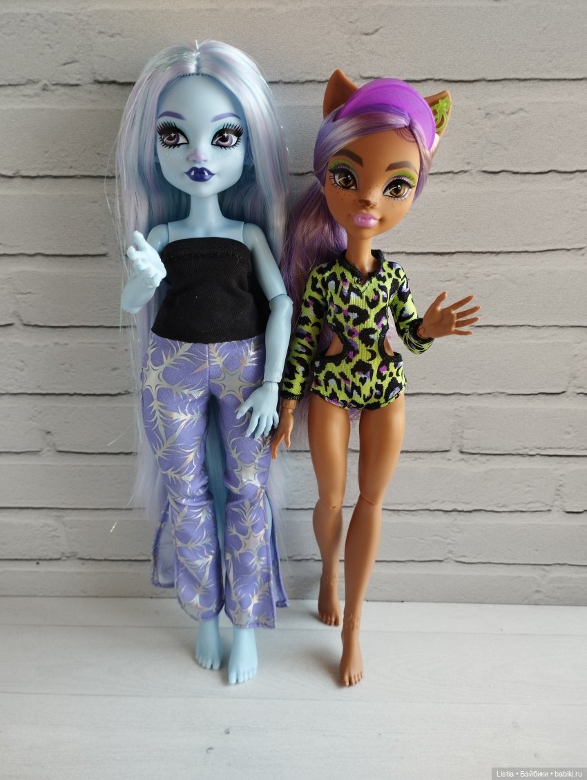 Пляжная Клодин. Обзор на Monster High Scare-adise Island Clawdeen Wolf (2023) HRP67