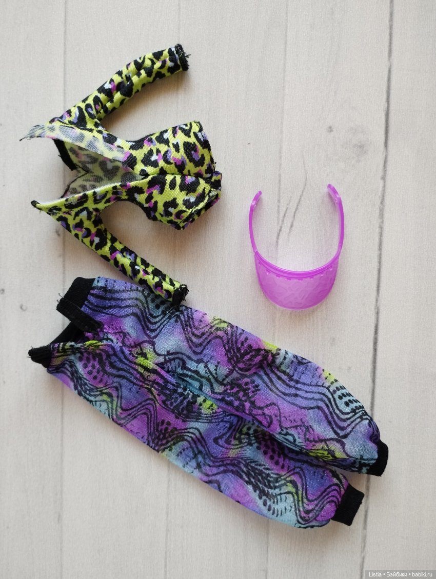 Пляжная Клодин. Обзор на Monster High Scare-adise Island Clawdeen Wolf (2023) HRP67