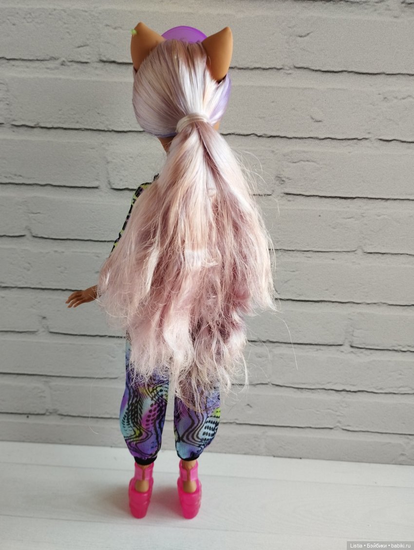 Пляжная Клодин. Обзор на Monster High Scare-adise Island Clawdeen Wolf (2023) HRP67