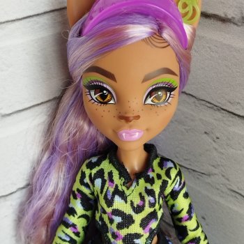 Пляжная Клодин. Обзор на Monster High Scare-adise Island Clawdeen Wolf (2023) HRP67