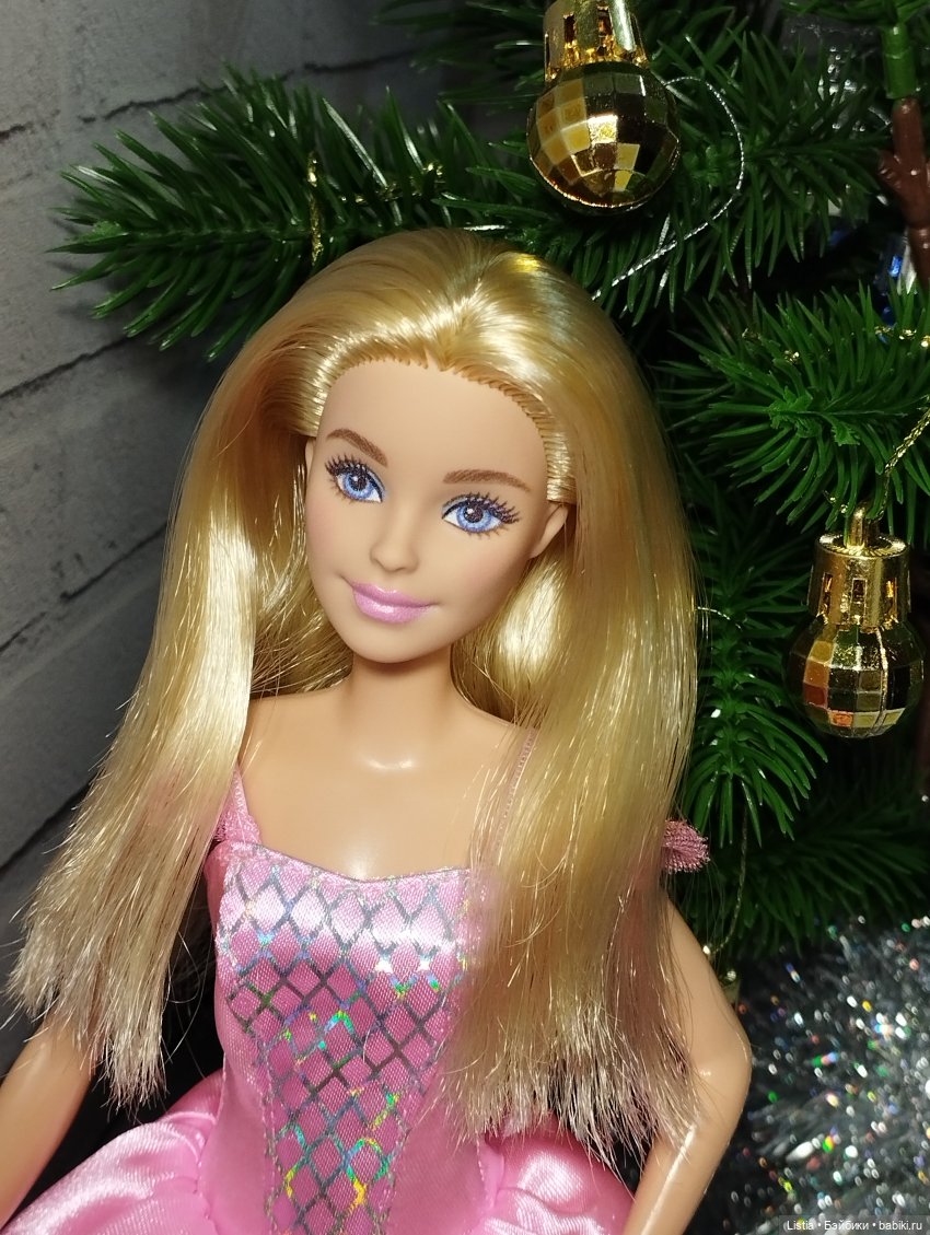 Итоги 2025 года — Куклы Barbie (Барби): Looks