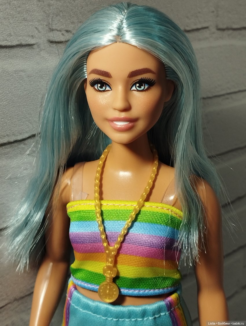 Итоги 2025 года — Куклы Barbie (Барби): Looks