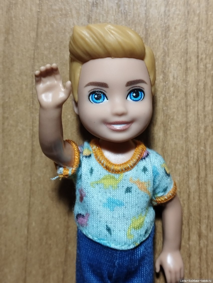 Мальчик Челси 2024 Barbie Chelsea Boy Doll w/ Dinosaur Shirt (HXM98)