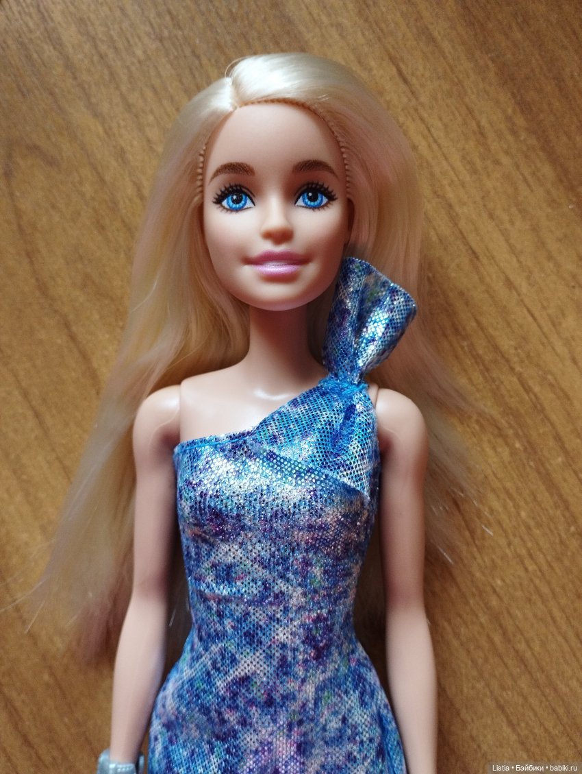 Обзор на Барби, выпущенную к 80-летию Маттел 2025 Barbie Mattel 80th Anniversary Ruby Red Doll (JGD25) | Бэйбики Обзор на Барби, выпущенную к 80-летию Маттел 2025 Barbie Mattel 80th Anniversary Ruby Red Doll (JGD25)