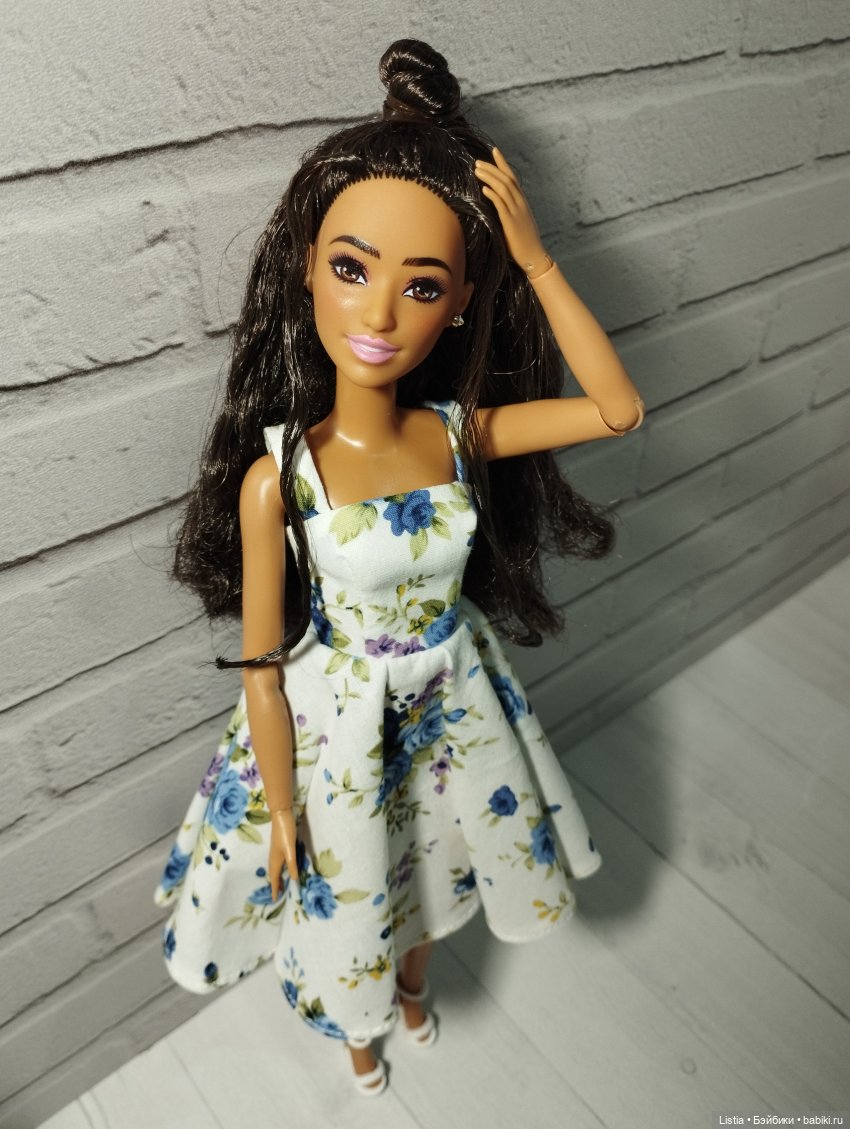 Обзор на Барби Делюкс №7 (Barbie Deluxe Style Blue Metallic Doll (JFP42) 2025)