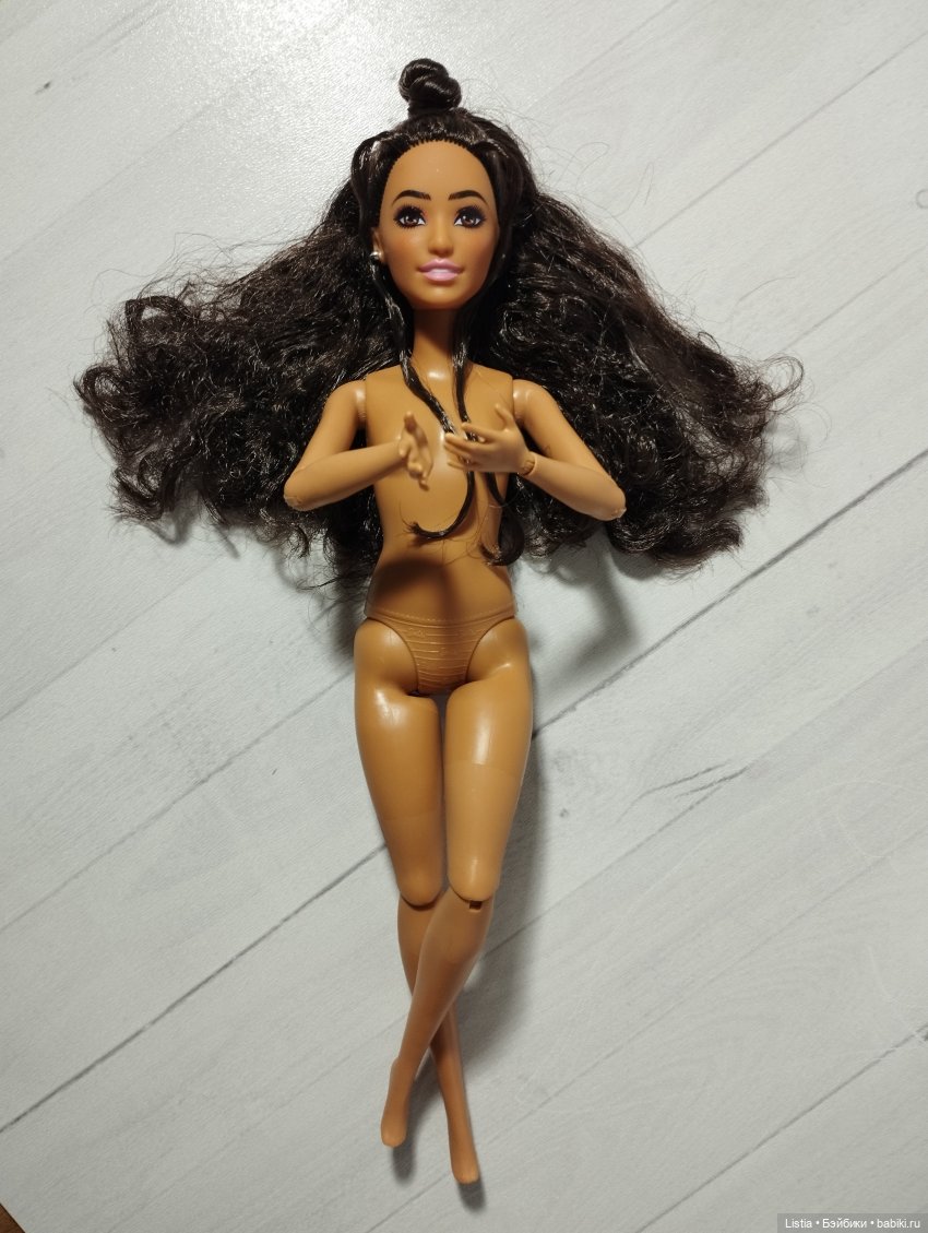 Обзор на Барби Делюкс №7 (Barbie Deluxe Style Blue Metallic Doll (JFP42) 2025)