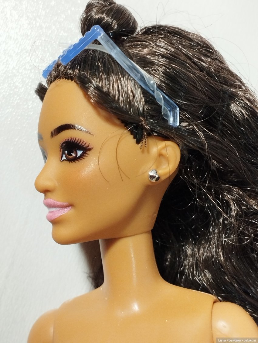 Обзор на Барби Делюкс №7 (Barbie Deluxe Style Blue Metallic Doll (JFP42) 2025)