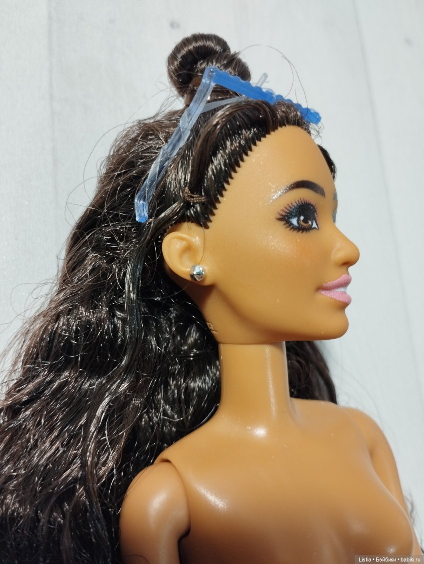 Обзор на Барби Делюкс №7 (Barbie Deluxe Style Blue Metallic Doll (JFP42) 2025)