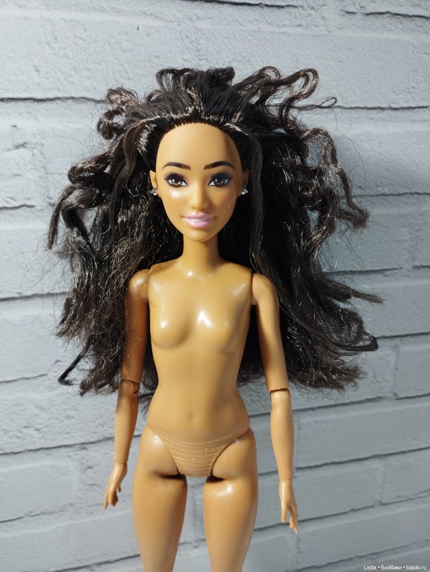 Обзор на Барби Делюкс №7 (Barbie Deluxe Style Blue Metallic Doll (JFP42) 2025)
