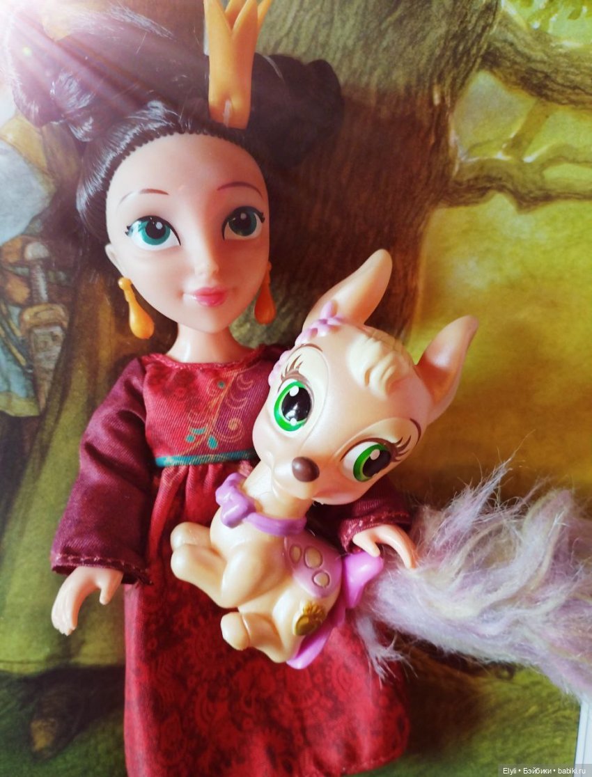 Распаковка и обзор мини версии царевны Дарьи