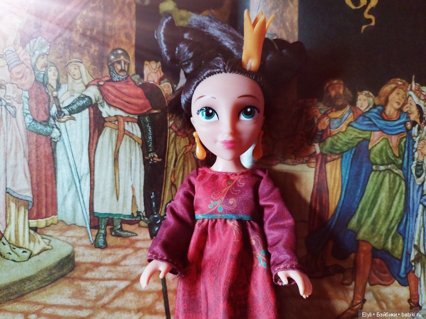 Распаковка и обзор мини версии царевны Дарьи