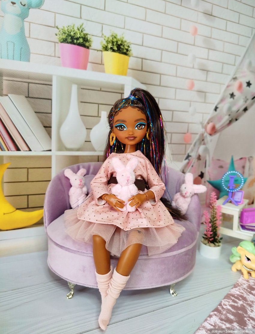 Barbie Dream Besties Brooklyn - девочка-праздник