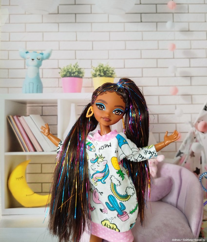 Barbie Dream Besties Brooklyn - девочка-праздник