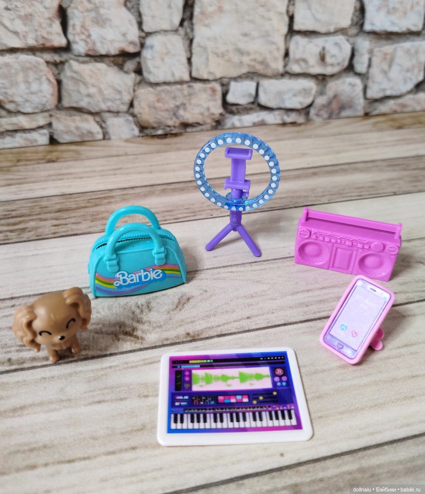 Barbie Dream Besties Brooklyn - девочка-праздник (фото 3)